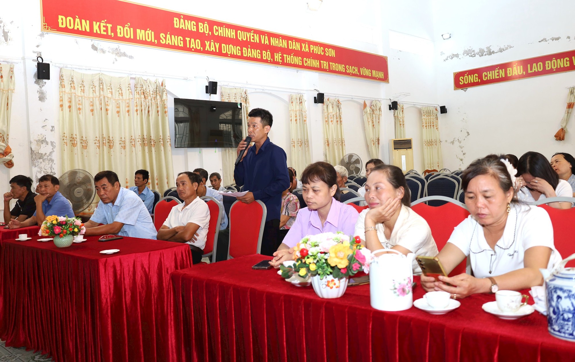 Phúc Sơn tập trung giải quyết 5 điểm nghẽn dân sinh- Ảnh 4.