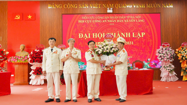 ĐẠI HỘI THÀNH LẬP HỘI CỰU CÔNG AN NHÂN DÂN XÃ YÊN LÃNG NHIỆM KỲ 2026-2031- Ảnh 12.