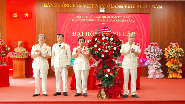 ĐẠI HỘI THÀNH LẬP HỘI CỰU CÔNG AN NHÂN DÂN XÃ YÊN LÃNG NHIỆM KỲ 2026-2031- Ảnh 4.