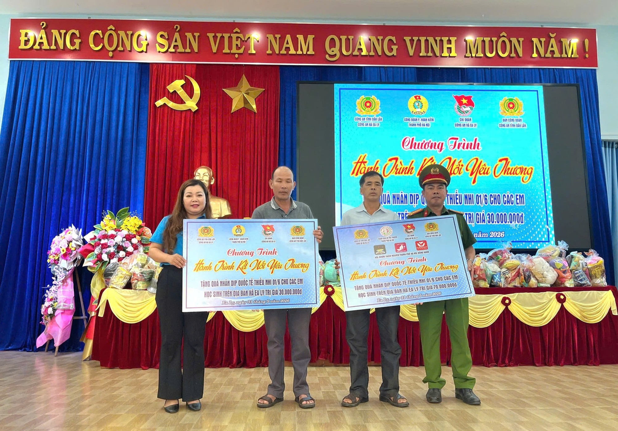 Công đoàn phường Hoàn Kiếm:Chăm lo thiết thực cho người lao động trong Tháng công nhân 2026- Ảnh 5.