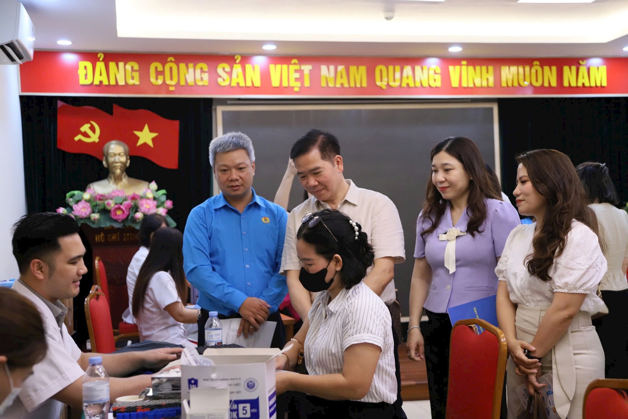 Công đoàn phường Hoàn Kiếm:Chăm lo thiết thực cho người lao động trong Tháng công nhân 2026- Ảnh 1.