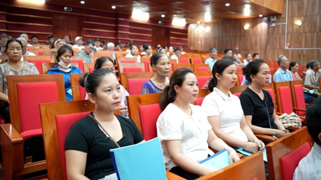 Hoài Đức tổ chức tập huấn kiến thức vệ sinh an toàn thực phẩm cho các cơ sở sản xuất, kinh doanh- Ảnh 1.