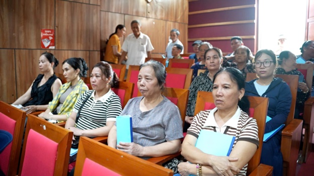Hoài Đức tổ chức tập huấn kiến thức vệ sinh an toàn thực phẩm cho các cơ sở sản xuất, kinh doanh- Ảnh 3.