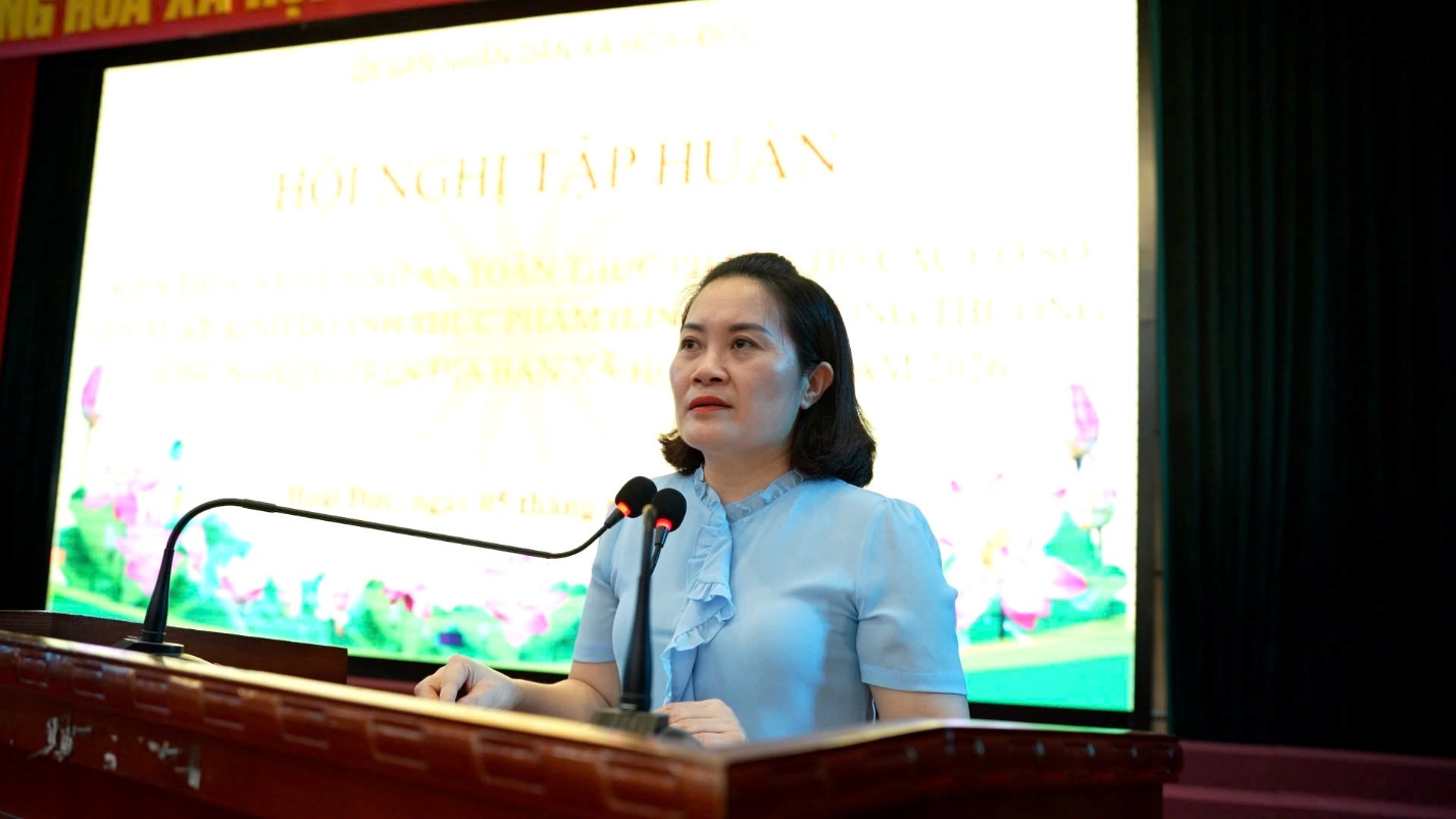 Hoài Đức tổ chức tập huấn kiến thức vệ sinh an toàn thực phẩm cho các cơ sở sản xuất, kinh doanh- Ảnh 4.