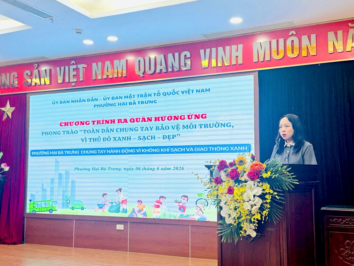 Phường Hai Bà Trưng đồng loạt ra quân tổng vệ sinh môi trường hưởng ứng phong trào thi đua “Toàn dân chung tay bảo vệ môi trường, vì Thủ đô xanh - sạch - đẹp” nhân ngày môi trường thế giới năm 2026- Ảnh 1.