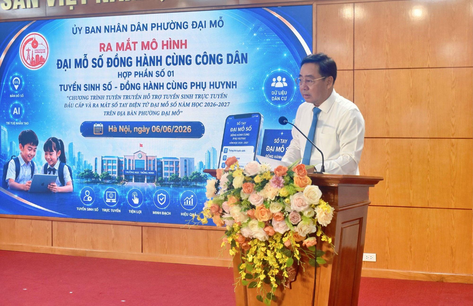 Phường Đại Mỗ đẩy mạnh công tác chuyển đổi số, ra mắt Sổ tay điện tử Đại Mỗ số hỗ trợ công tác tuyển sinh đầu cấp năm học 2026 - 2027- Ảnh 2.