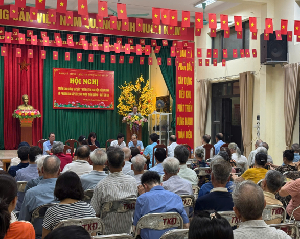XÃ PHÚ XUYÊN TỔ CHỨC LẤY Ý KIẾN NHÂN DÂN ĐỐI VỚI PHƯƠNG ÁN SẮP XẾP THÔN, NÂNG CAO HIỆU QUẢ QUẢN LÝ Ở CƠ SỞ- Ảnh 13.