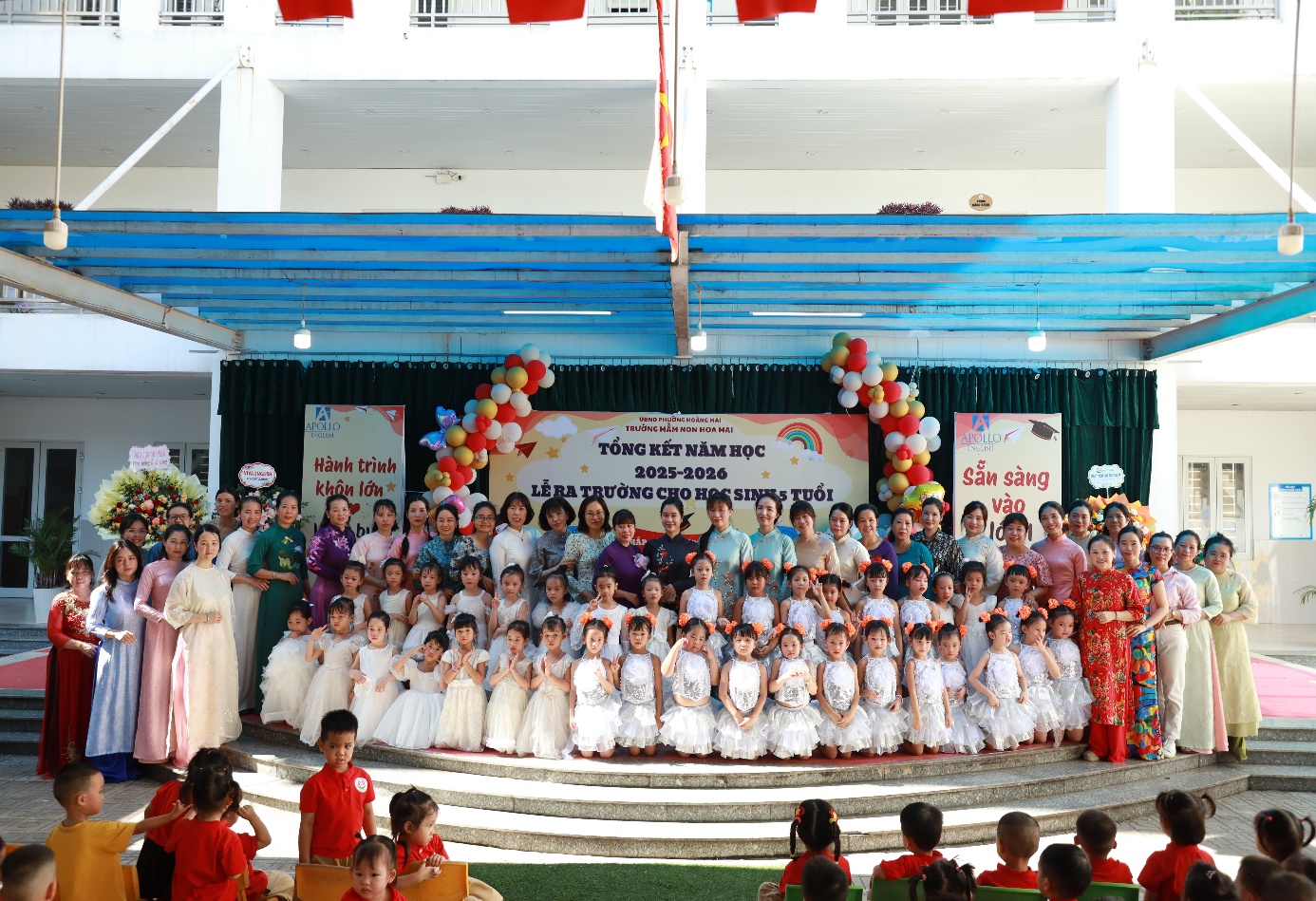 RỰC RỠ SẮC MÀU TỔNG KẾT NĂM HỌC 2025-2026 VÀ LỄ RA TRƯỜNG CỦA CÁC BÉ 5 TUỔI TẠI TRƯỜNG MẦM NON HOA MAI- Ảnh 12.