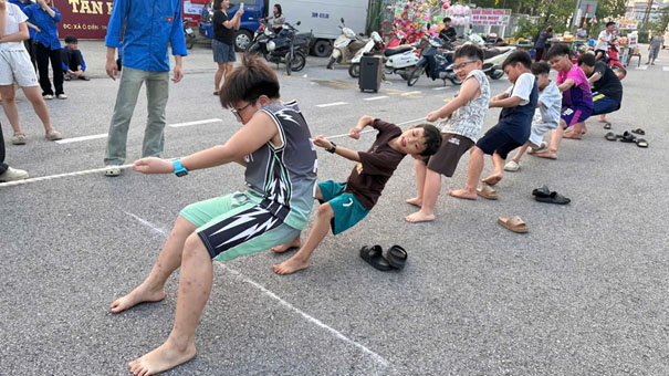 Trẻ em hạnh phúc, an toàn, vững bước trong kỷ nguyên số- Ảnh 2.