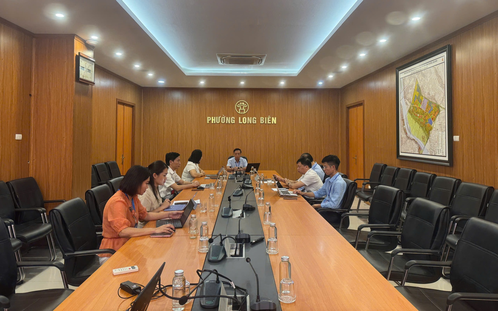 Thường trực Hội đồng nhân dân phường Long Biên tổ chức phiên họp thường kỳ tháng 6 năm 2026