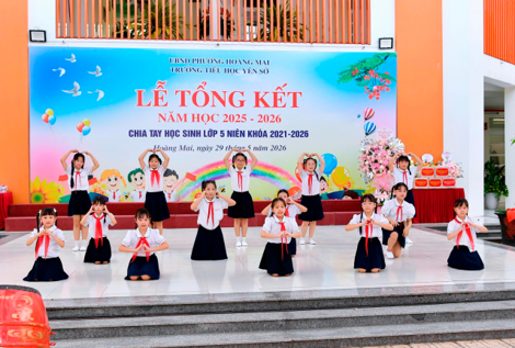 Trường Tiểu học Yên Sở long trọng tổ chức Lễ Tổng kết năm học 2025 - 2026 và chia tay học sinh khối 5 niên khoán 2021 - 2026- Ảnh 2.