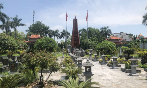 Xã Phú Xuyên tăng cường quản lý, chăm sóc các công trình ghi công liệt sĩ- Ảnh 1.