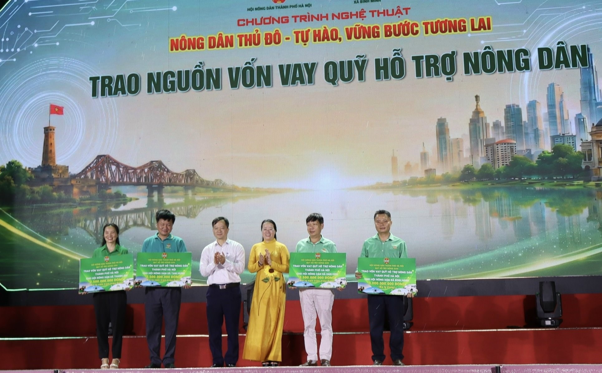 Nông dân Thủ đô - Tự hào, vững bước tương lai- Ảnh 3.