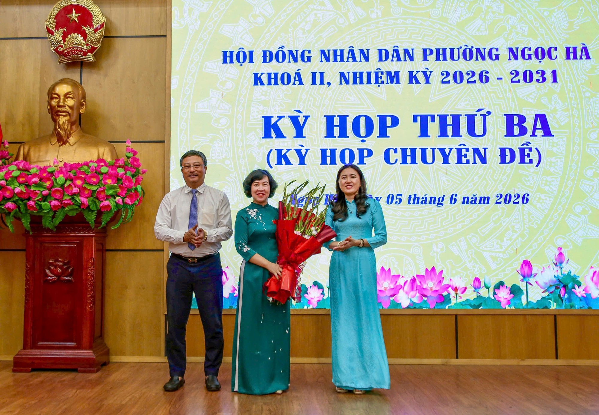 Đồng chí Đỗ Thị Duy Nhiên giữ chức Chủ tịch HĐND phường Ngọc Hà- Ảnh 2.