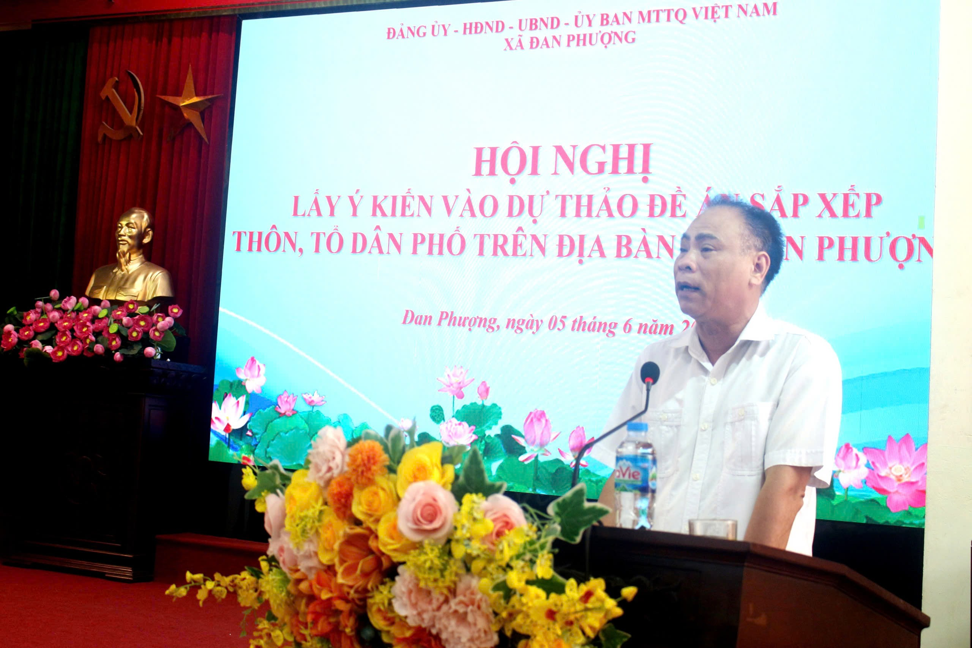 Xã Đan Phượng tổ chức hội nghị lấy ý kiến vào dự thảo Đề án sắp xếp thôn, tổ dân phố trên địa bàn- Ảnh 2.