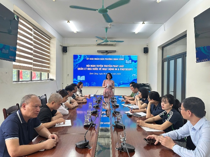 ĐỊNH CÔNG THÚC ĐẨY CẢI CÁCH HÀNH CHÍNH: ĐỒNG HÀNH, HƯỚNG DẪN PHÁP LUẬT CHO CÁC CƠ SỞ IN, PHOTOCOPY- Ảnh 1.