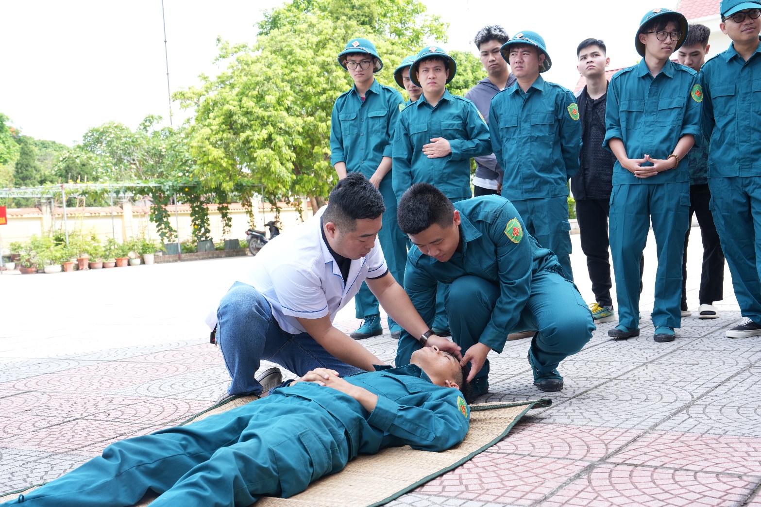 Xã Thuận An tổ chức Tập huấn Đội xung kích phòng, chống thiên tai của xã Thuận An năm 2026- Ảnh 6.