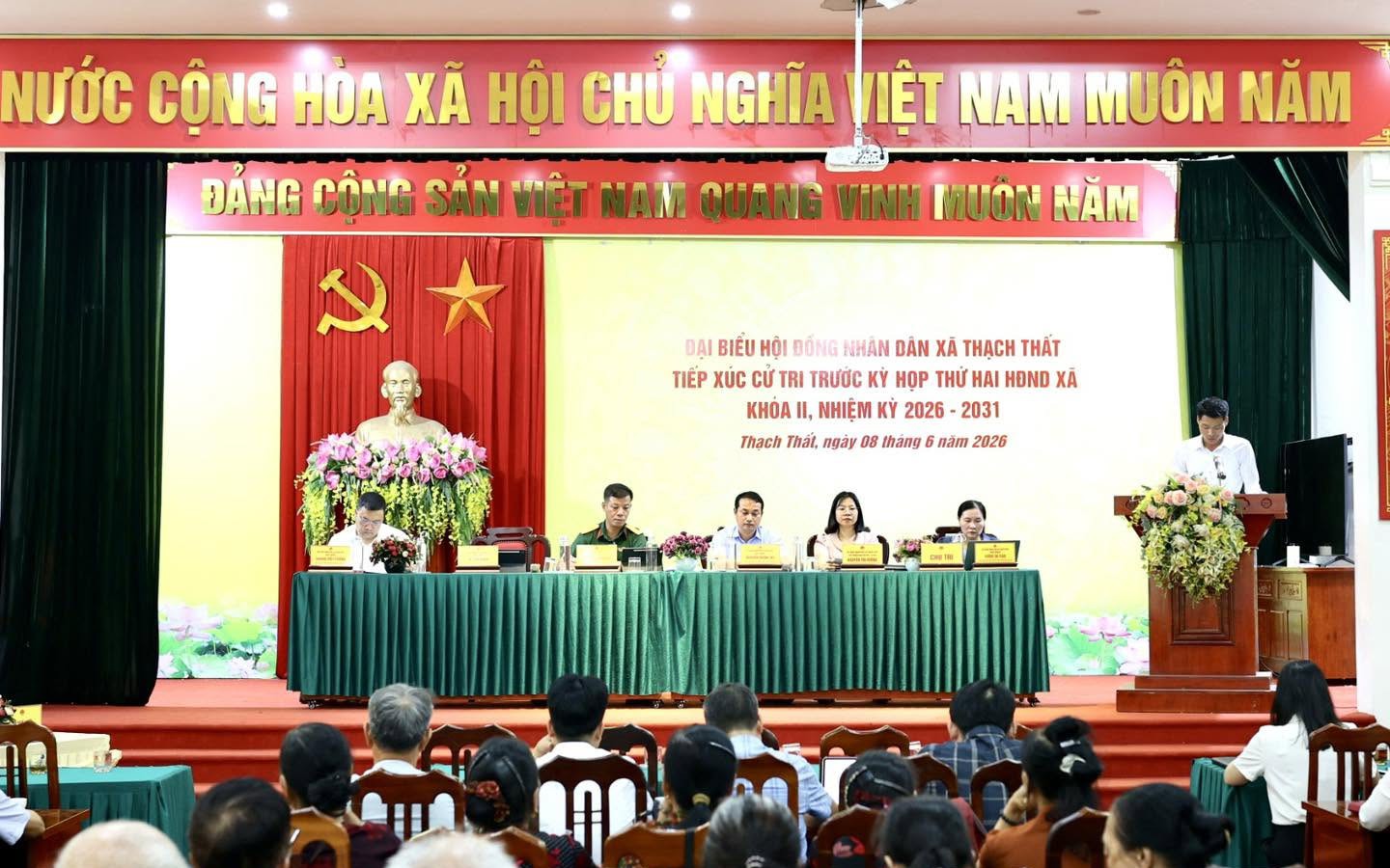 ĐẠI BIỂU HĐND XÃ THẠCH THẤT TIẾP XÚC CỬ TRI TRƯỚC KỲ HỌP THƯỜNG LỆ GIỮA NĂM 2026