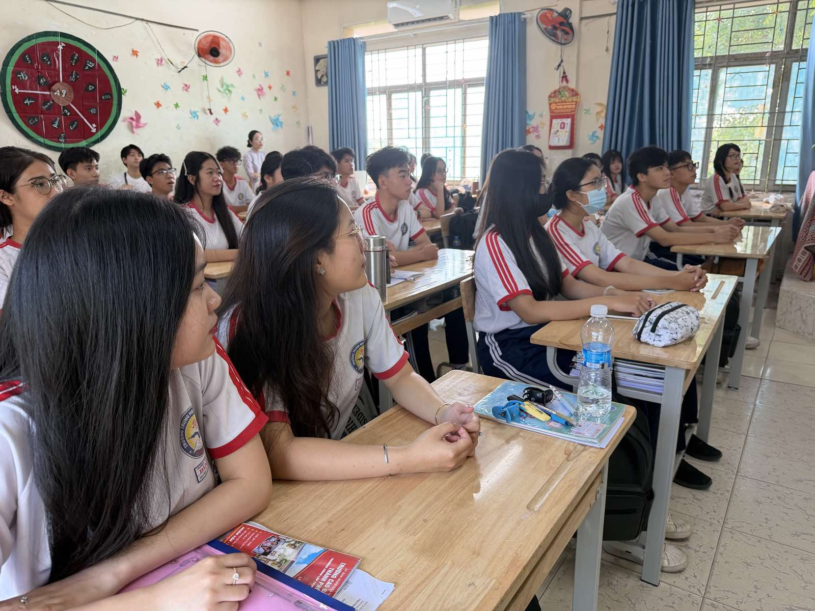Hai điều thí sinh không nên bỏ qua trước kỳ thi tốt nghiệp THPT- Ảnh 1.