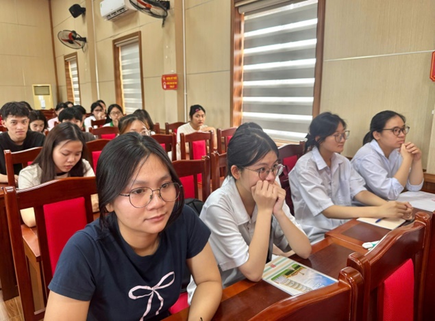 Đảng uỷ xã Hoài Đức khai giảng lớp bồi dưỡng nhận thức về Đảng đợt 2 năm 2026- Ảnh 6.