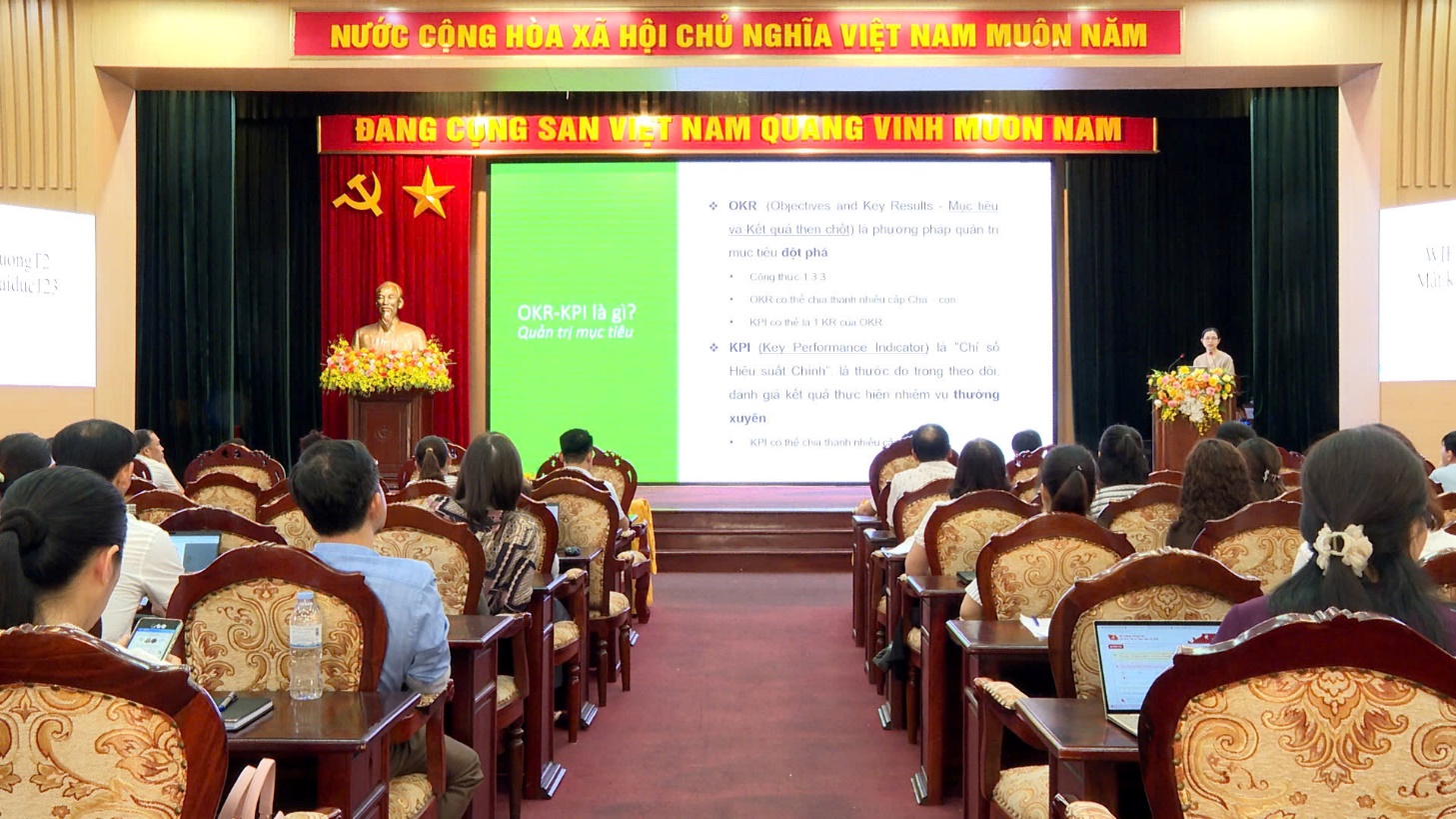 UBND xã Hoài Đức tổ chức hội nghị đào tạo, hướng dẫn sử dụng hệ thống quản trị thực thi nhiệm vụ và đánh giá cán bộ gắn với đo lường hiệu suất công việc (OKR/KPI) trên HanoiWork- Ảnh 1.