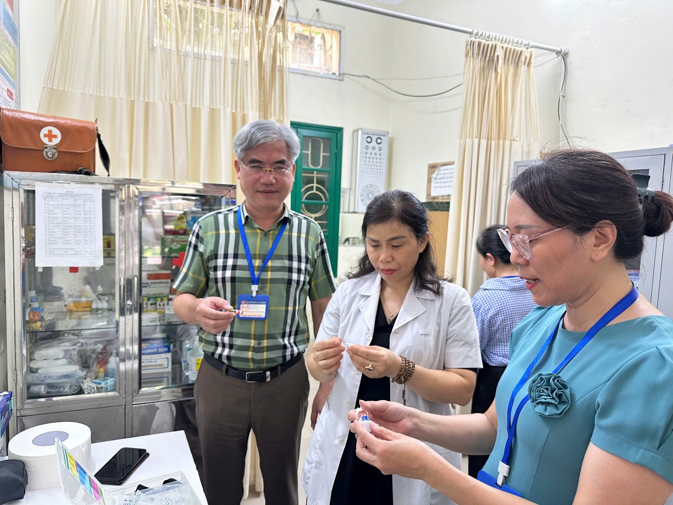 PHƯỜNG XUÂN ĐỈNH CHỦ ĐỘNG TRIỂN KHAI CÔNG TÁC CHUẨN BỊ CHO KỲ THI TỐT NGHIỆP THPT NĂM 2026- Ảnh 4.