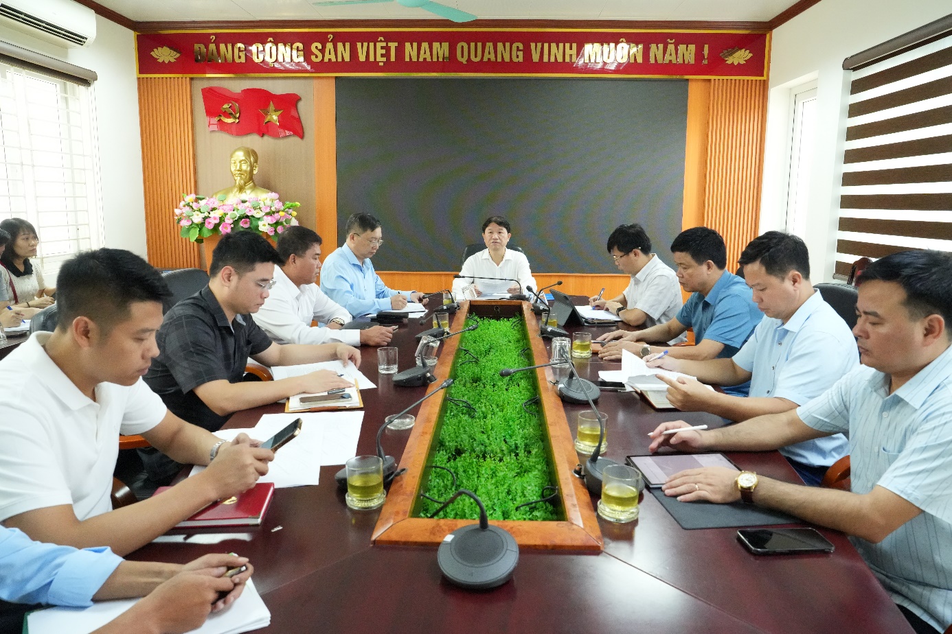 Lãnh đạo xã Thuận An kiểm tra và làm việc với Công ty Phúc Thịnh về công tác quản lý đất đai- Ảnh 1.