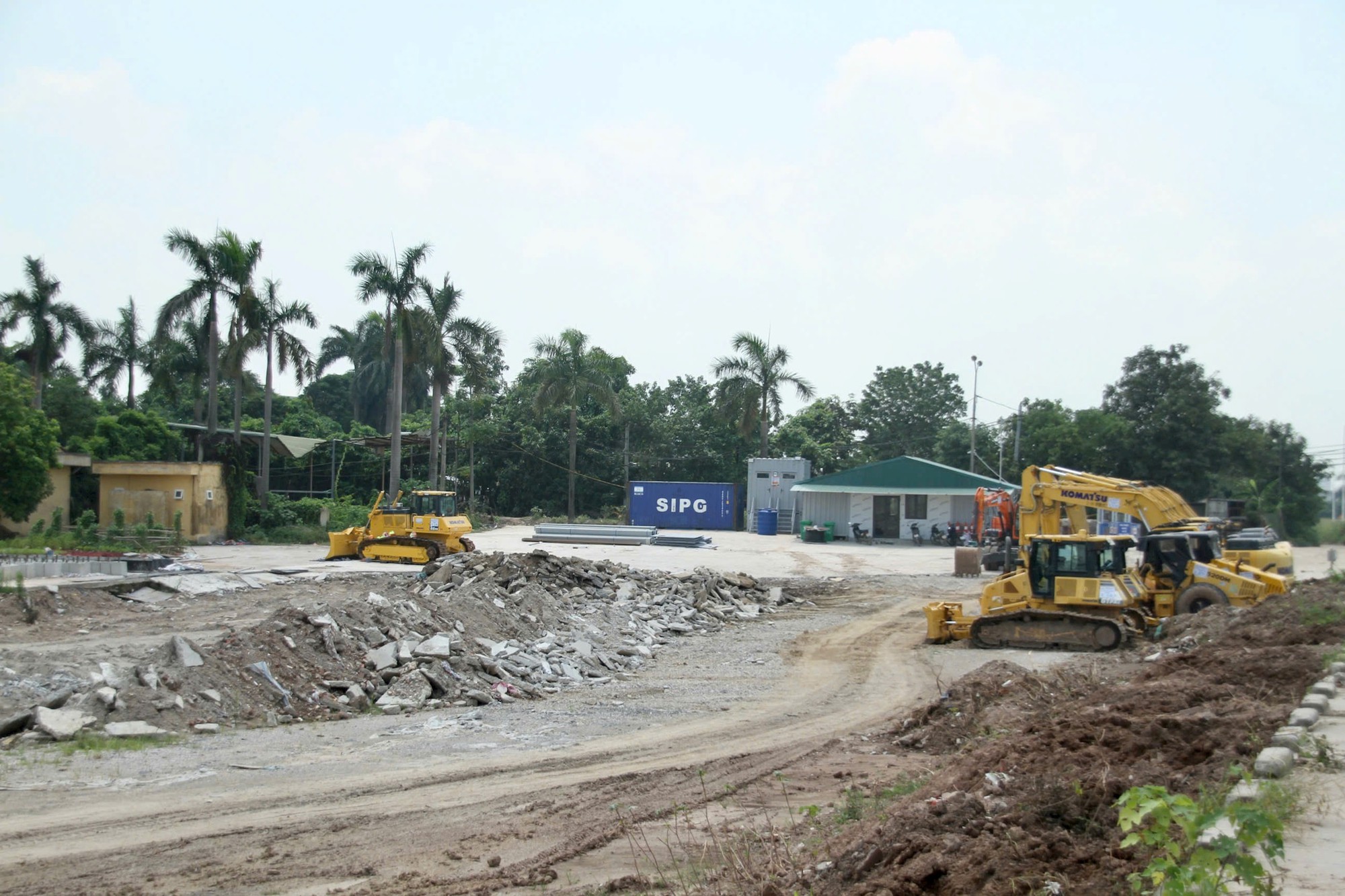 Gỡ điểm nghẽn mặt bằng, tạo đà triển khai Công viên công cộng Phú Thượng- Ảnh 2.