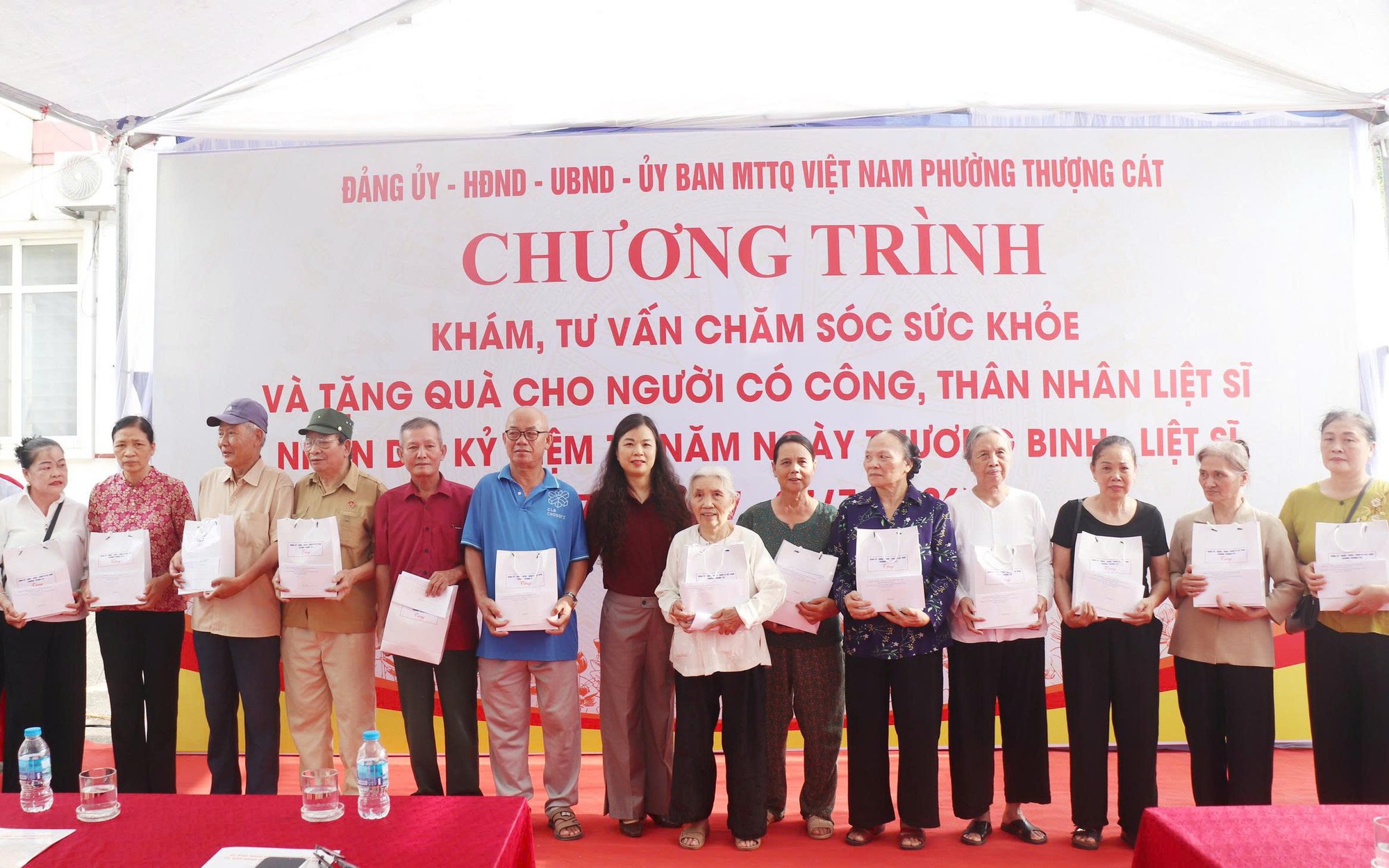 GIÁ KHÁM DỊCH VỤ TẠI BỆNH VIỆN UNG BƯỚU HÀ NỘI ĐƯỢC CÔNG KHAI MINH BẠCH