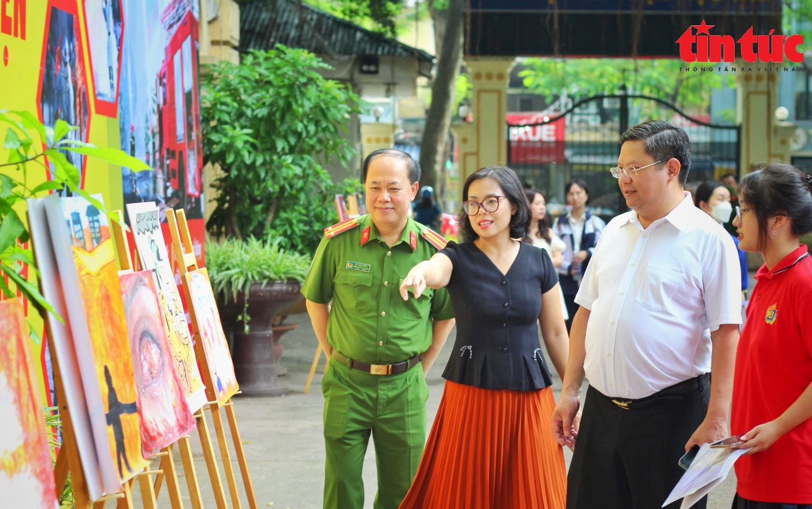 Chú thích ảnh