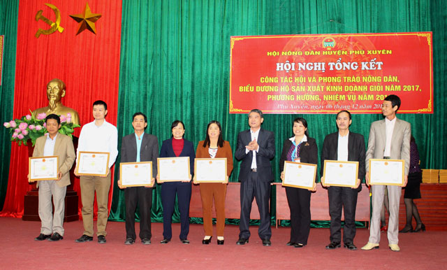 Hội nông dân huyện tổng kết công tác hội và phong trào nông dân năm 2017