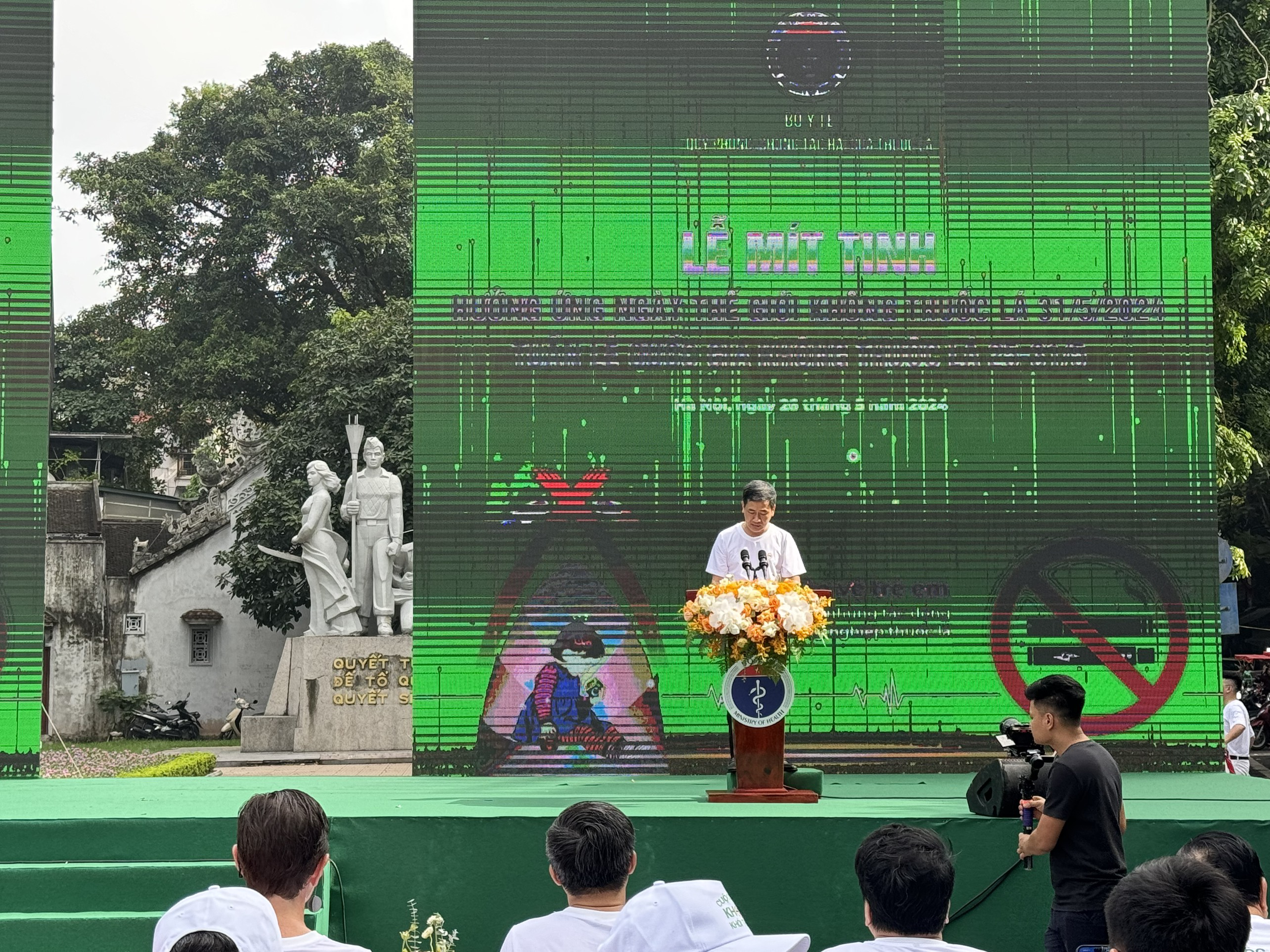 Quận Hoàn Kiếm hưởng ứng ngày thế giới không khói thuốc lá