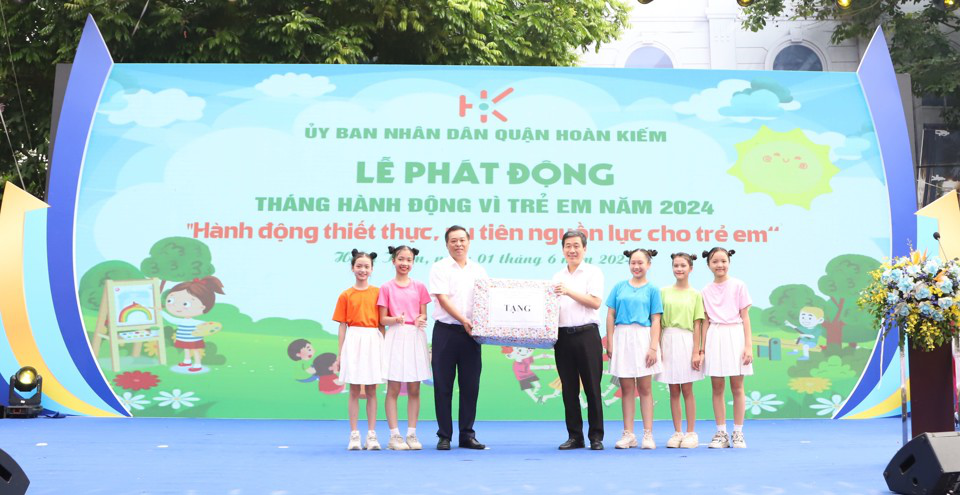 Hoàn Kiếm phát động Tháng hành động vì trẻ em và Khai mạc Hè năm 2024
