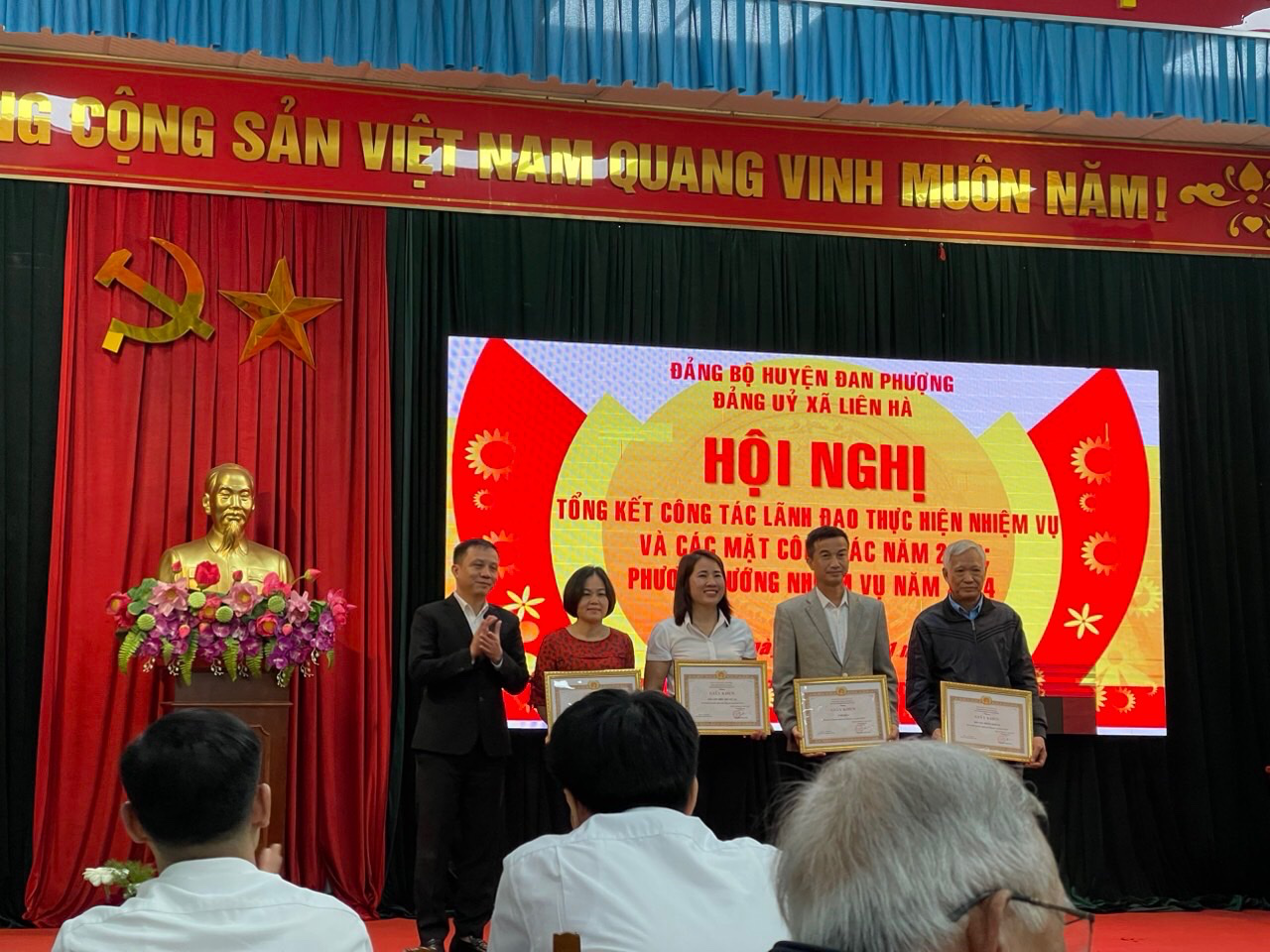 Đảng bộ xã Liên Hà: Hội nghị tổng kết công tác lãnh đạo thực hiện nhiệm vụ, các mặt công tácnăm 2023 và phương hướng nhiệm vụ năm 2024