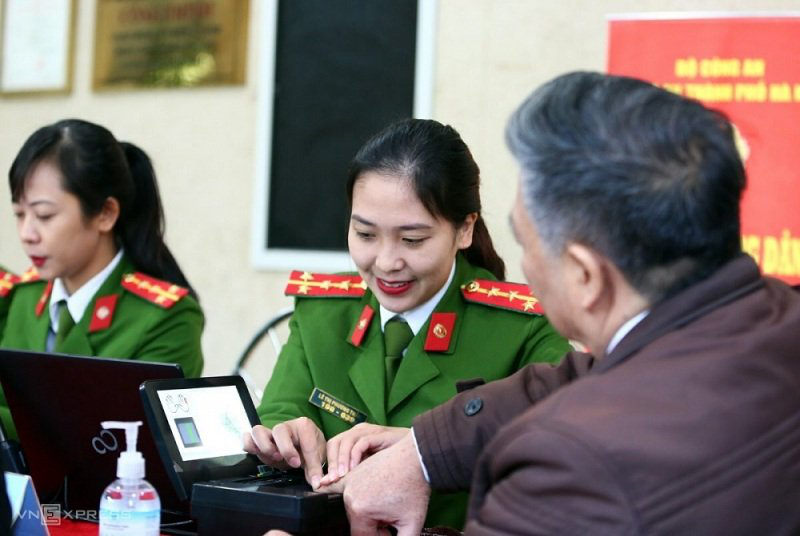 Từ 1/7 thu thập mống mắt, ADN và giọng nói làm thẻ căn cước