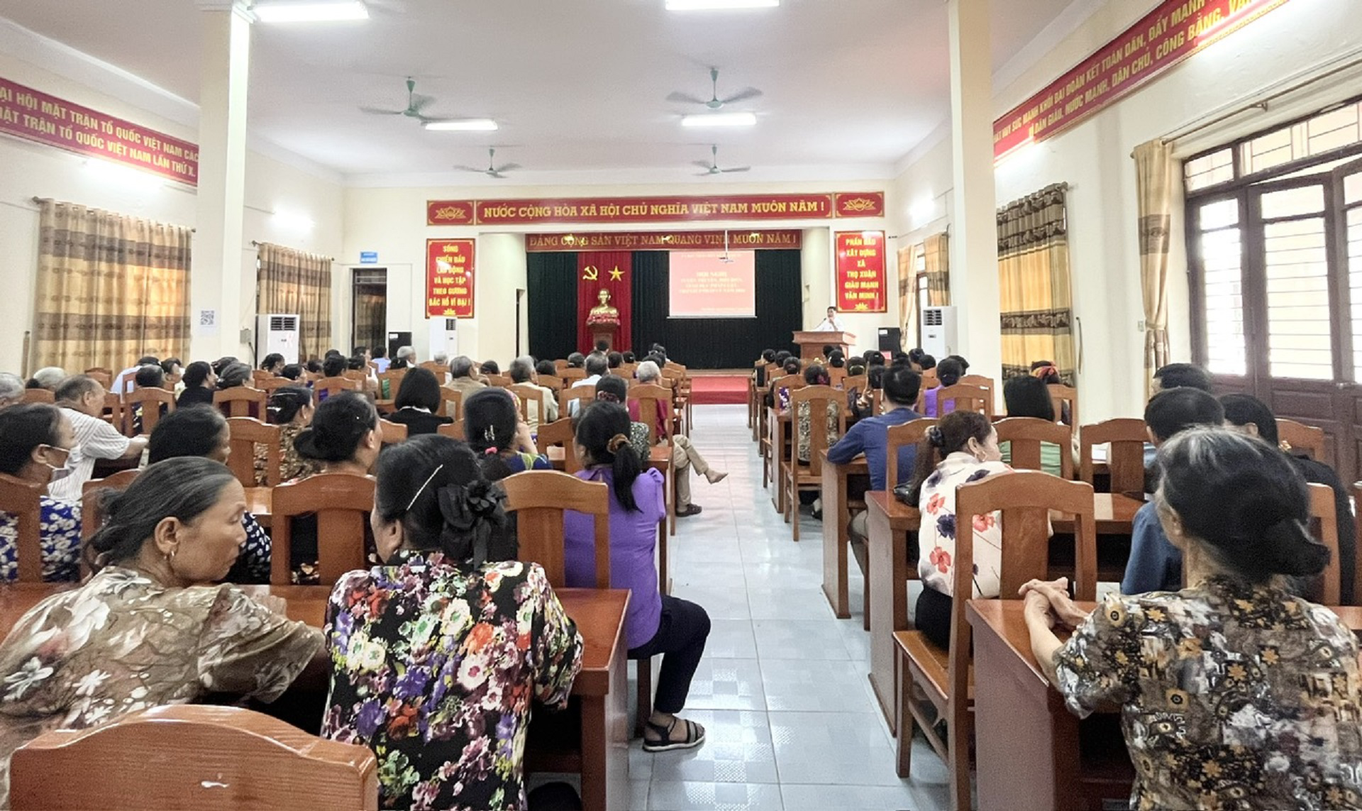 Xã Thọ Xuân tổ chức Hội nghị trợ giúp pháp lý chuyên đề Luật đất đai năm 2024