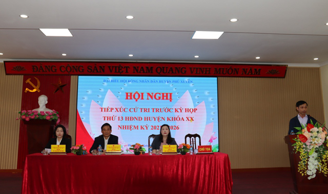Tổ đại biểu số 6 HĐND huyện tiếp xúc cử tri tại xã Phúc Tiến