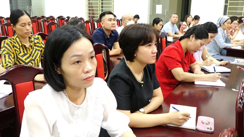 PHÒNG VĂN HOÁ - XÃ HỘI 2 XÃ BÌNH MINH & TAM HƯNG PHỐI HỢP TỔ CHỨC TẬP HUẤN KIẾN THỨC AN TOÀN THỰC PHẨM CHO CÁC CƠ SỞ GIÁO DỤC- Ảnh 4.
