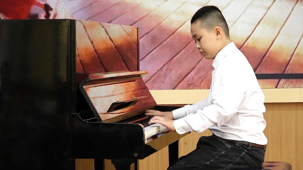 SẮC MÀU TÀI NĂNG NHẠC CỤ HỌC SINH PHỔ THÔNG XÃ BÌNH MINH LẦN THỨ NHẤT, NĂM 2025- Ảnh 8.