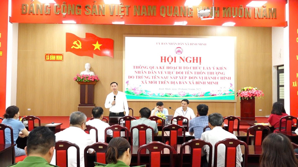 UBND XÃ TỔ CHỨC HỘI NGHỊ THÔNG QUA KẾ HOẠCH, LẤY Ý KIẾN NHÂN DÂN VỀ VIỆC ĐỔI TÊN THÔN THƯỢNG SAU KHI THỰC HIỆN SẮP XẾP ĐƠN VỊ HÀNH CHÍNH XÃ BÌNH MINH- Ảnh 10.