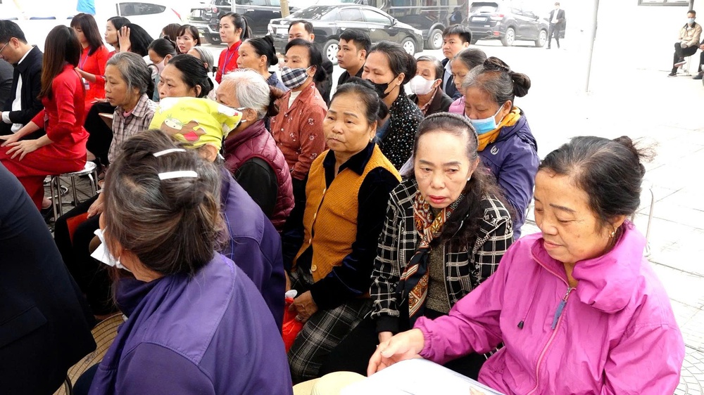 TĂNG CƯỜNG HỖ TRỢ CHUYÊN KHOA TOÀN DIỆN
GIỮA BỆNH VIỆN ĐA KHOA HÀ ĐÔNG VÀTRẠM Y TẾ XÃ- Ảnh 7.