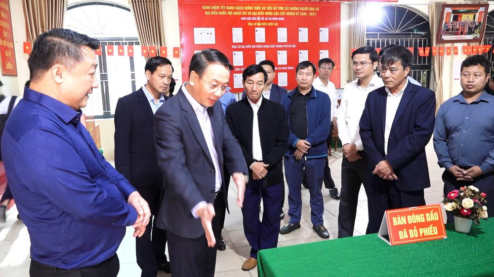 KIỂM TRA CÔNG TÁC CHUẨN BỊ BẦU CỬ TẠI XÃ BÌNH MINH: BẢO ĐẢM DÂN CHỦ, ĐÚNG PHÁP LUẬT VÀ AN TOÀN- Ảnh 5.