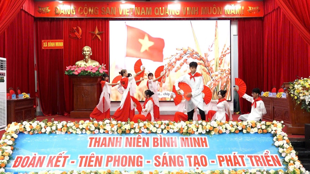 Đồng chí Nguyễn Lan Anh giữ chức Chủ tịch Hội LHTN Việt Nam xã Bình Minh- Ảnh 10.