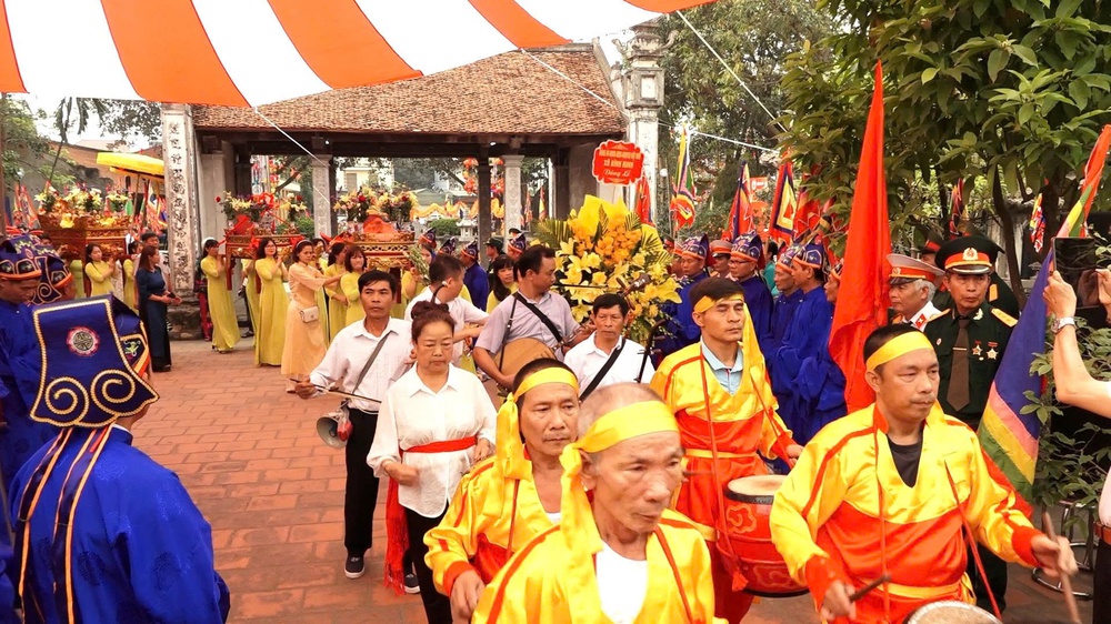 LỄ DÂNG HƯƠNG ĐỨC ĐẠI VƯƠNG LINH LANG VÀ GIÁ TRỊ DI SẢN LỄ HỘI LÀNG BÌNH ĐÀ- Ảnh 18.