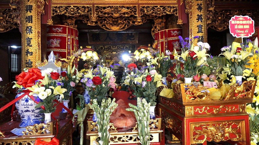 LỄ DÂNG HƯƠNG ĐỨC ĐẠI VƯƠNG LINH LANG VÀ GIÁ TRỊ DI SẢN LỄ HỘI LÀNG BÌNH ĐÀ- Ảnh 11.