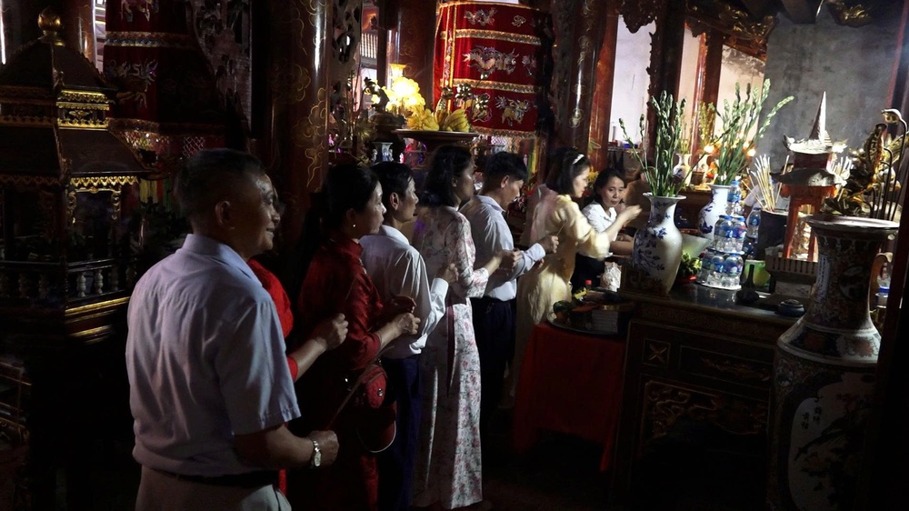 LỄ DÂNG HƯƠNG ĐỨC ĐẠI VƯƠNG LINH LANG VÀ GIÁ TRỊ DI SẢN LỄ HỘI LÀNG BÌNH ĐÀ- Ảnh 21.