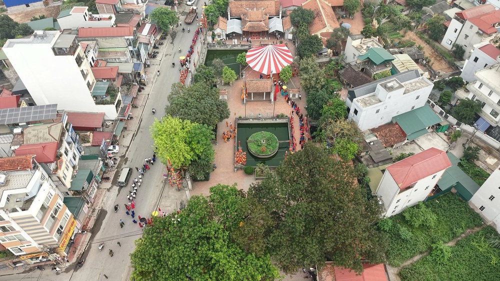 LỄ DÂNG HƯƠNG ĐỨC ĐẠI VƯƠNG LINH LANG VÀ GIÁ TRỊ DI SẢN LỄ HỘI LÀNG BÌNH ĐÀ- Ảnh 15.