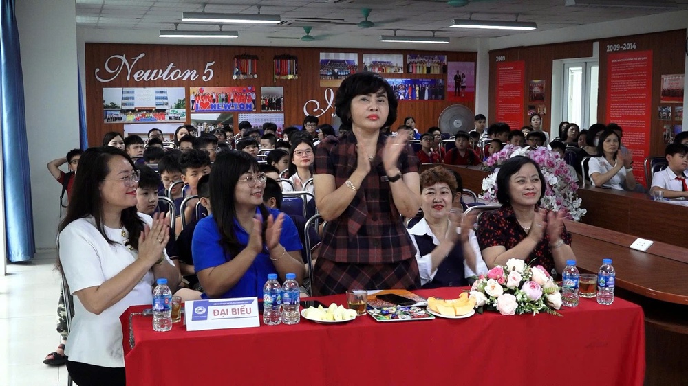 SÔI NỔI HỘI THI TIN HỌC TRẺ NĂM 2026: LAN TOẢ TINH THẦN ĐỔI MỚI SÁNG TẠO TRONG NGÀNH GIÁO DỤC VÀ ĐÀO TẠO 
- Ảnh 1.
