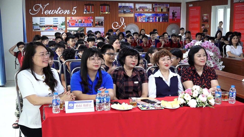 SÔI NỔI HỘI THI TIN HỌC TRẺ NĂM 2026: LAN TOẢ TINH THẦN ĐỔI MỚI SÁNG TẠO TRONG NGÀNH GIÁO DỤC VÀ ĐÀO TẠO 
- Ảnh 2.