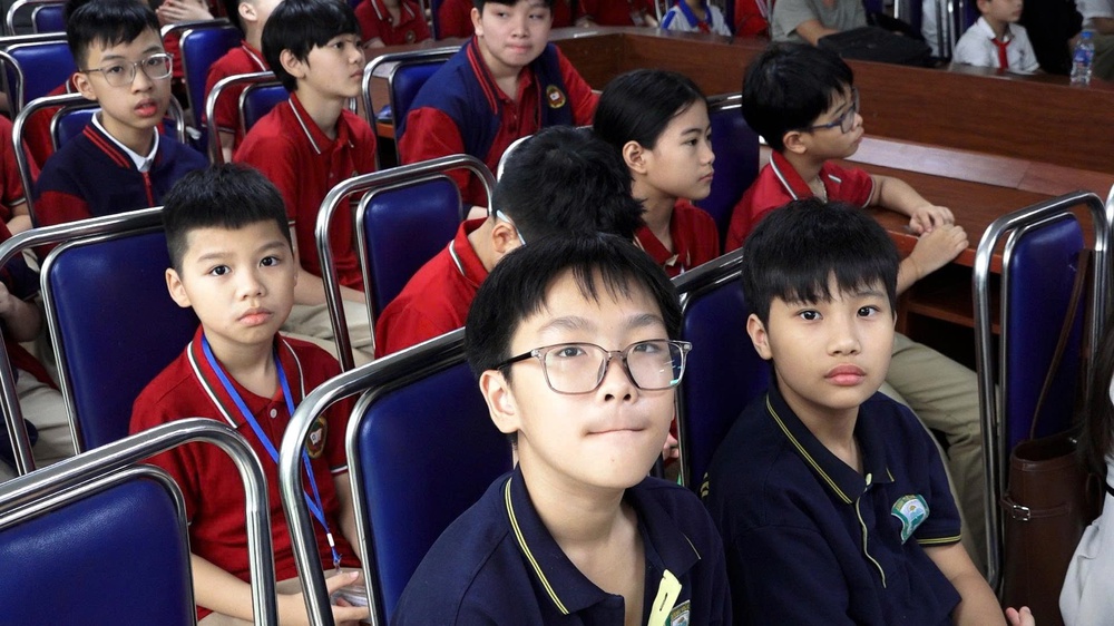 SÔI NỔI HỘI THI TIN HỌC TRẺ NĂM 2026: LAN TOẢ TINH THẦN ĐỔI MỚI SÁNG TẠO TRONG NGÀNH GIÁO DỤC VÀ ĐÀO TẠO 
- Ảnh 8.